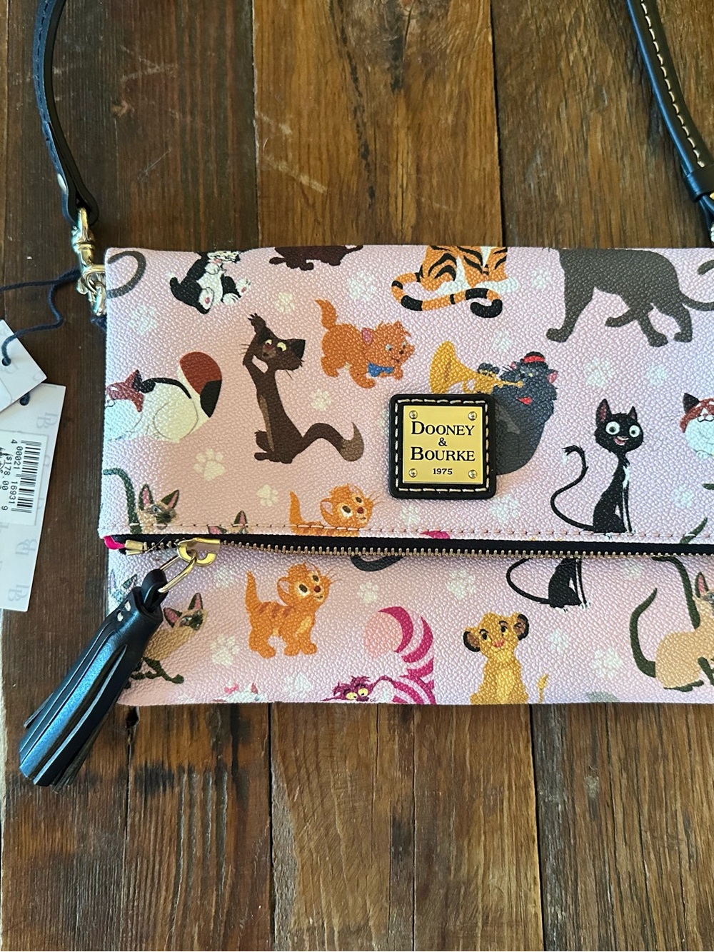 Dooney & Bourke